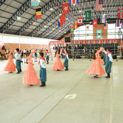 Dan&ccedil;as Tradicionais