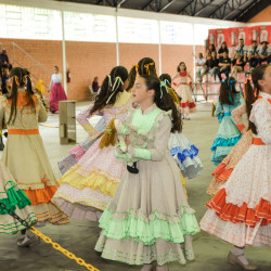 Dan&ccedil;as Tradicionais