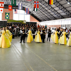 Rodeio 2016 - Dan&ccedil;as Tradicionais