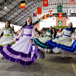 Rodeio 2016 - Dan&ccedil;as Tradicionais