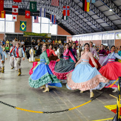 Rodeio 2016 - Dan&ccedil;as Tradicionais