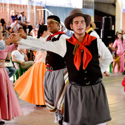 Rodeio 2016 - Dan&ccedil;as Tradicionais