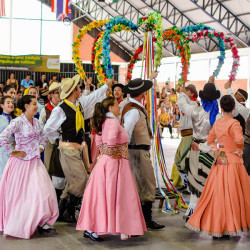 Rodeio 2016 - Dan&ccedil;as Tradicionais