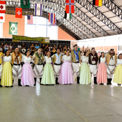 Rodeio 2016 - Dan&ccedil;as Tradicionais