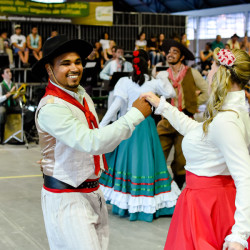 Rodeio 2016 - Dan&ccedil;as Tradicionais