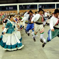 Rodeio 2016 - Dan&ccedil;as Tradicionais