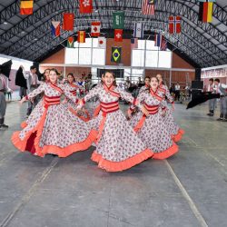 Rodeio 2017 - Dan&ccedil;as Tradicionais