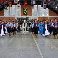 Rodeio 2017 - Dan&ccedil;as Tradicionais
