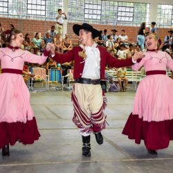 Rodeio 2017 - Dan&ccedil;as Tradicionais