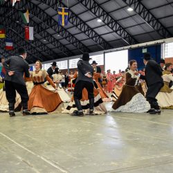 Rodeio 2017 - Dan&ccedil;as Tradicionais
