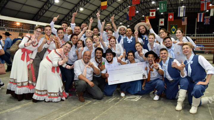 CTG Sentinela da Querência vence danças tradicionais no XI Rodeio Internacional de Soledade