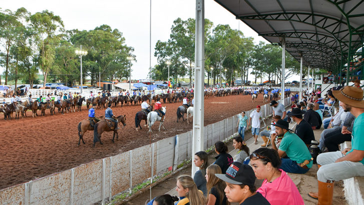 Solenidade marca oficialmente o início do XI Rodeio Internacional de Soledade