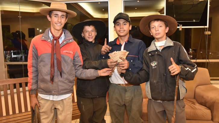 Laço Equipe distribui R$ 24 mil em prêmios no Rodeio Internacional de Soledade