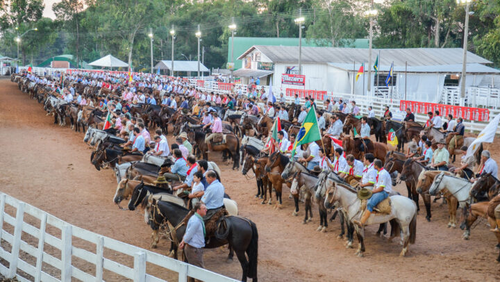 Abertura Oficial do Rodeio Internacional acontece nesta sexta (13)