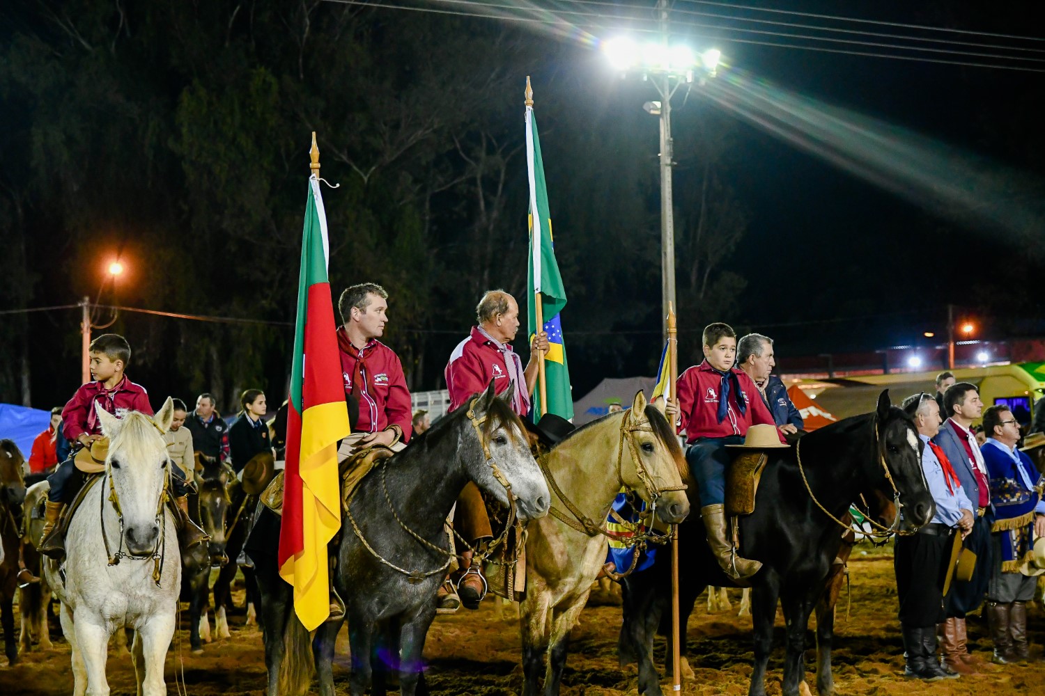 Aberto oficialmente o XIV Rodeio Internacional de Soledade