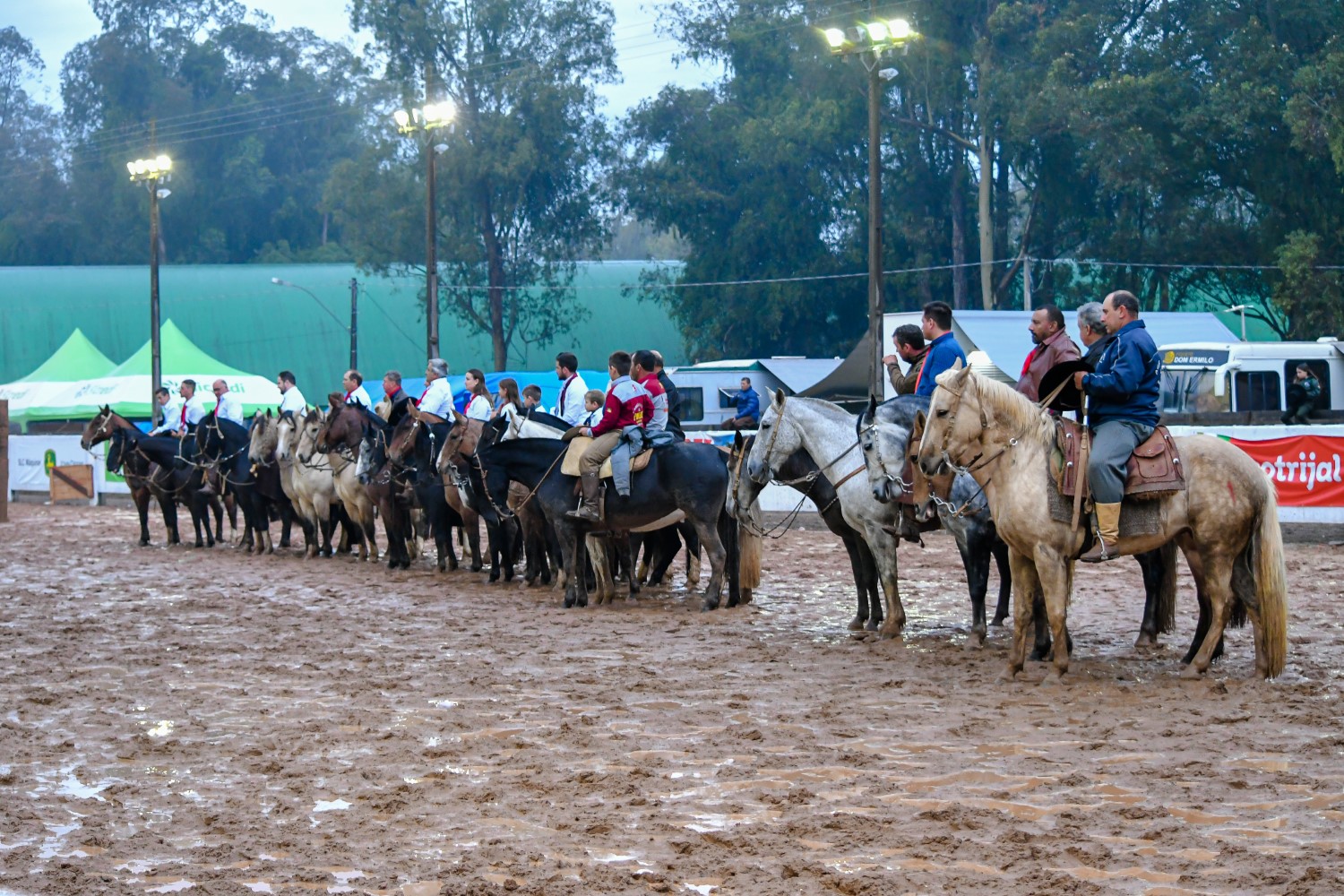 Péricles Ortiz Schimit é homenageado pelo Rodeio Internacional de Soledade