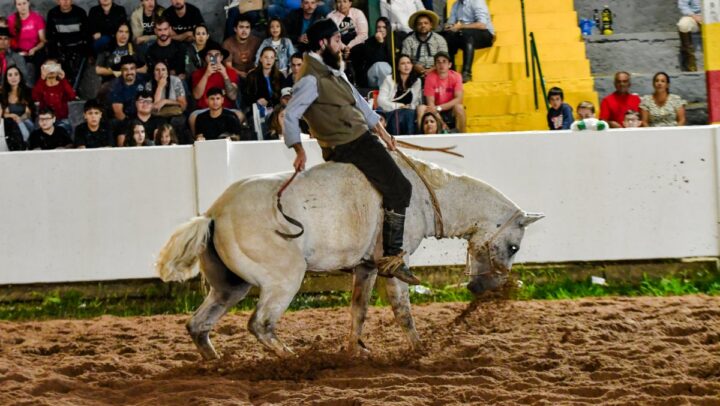 Rodeio, Internacional, Soledade, La&ccedil;o, Provas Campeiras, Provas Art&iacute;sticas, Shows e Bailes